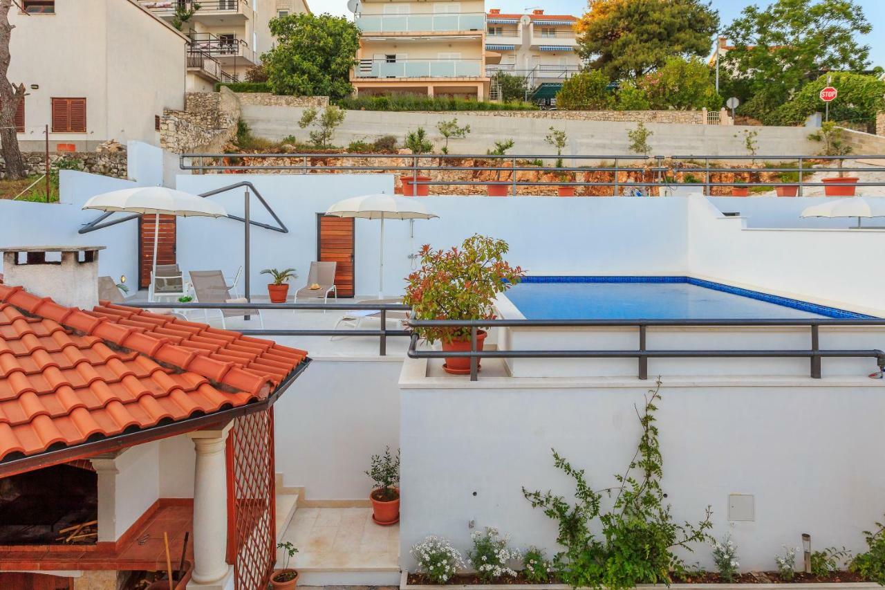 Apartments Meri Trogir Exterior foto